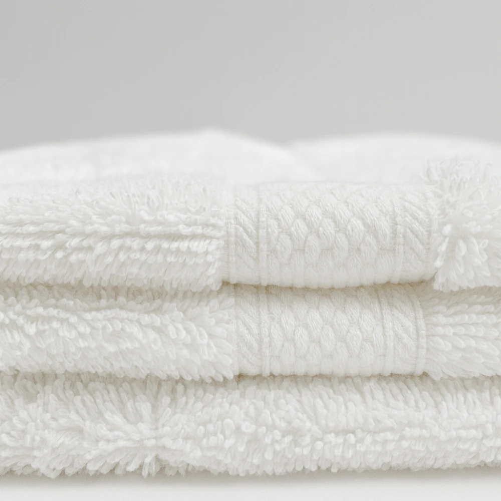 SERVIETTE 600G BOUCLE FILS RETORS SANS ETIQUETTE