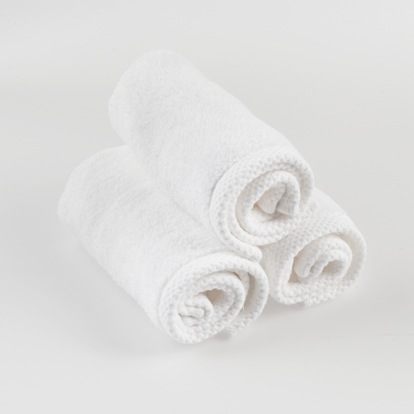 LYNOVA 2 Carré Visage