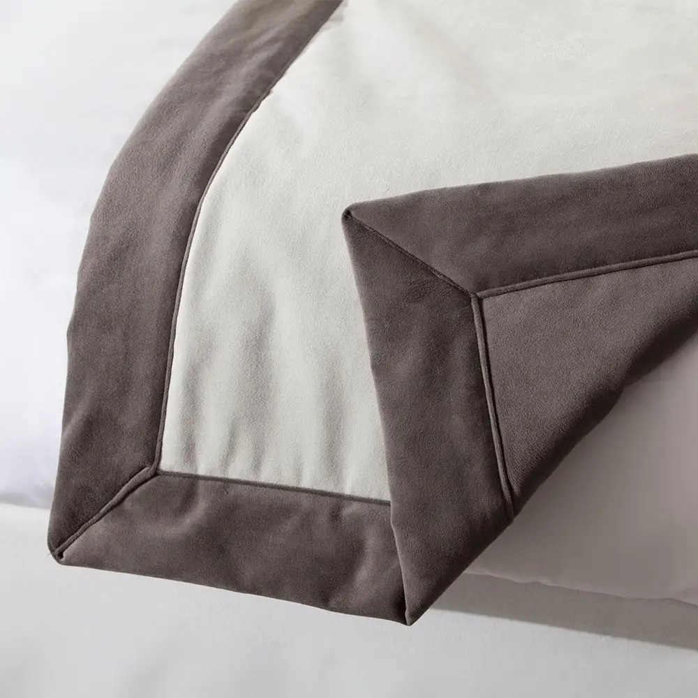 Chemin de lit Opéra réversible en velours  - souris et poivre